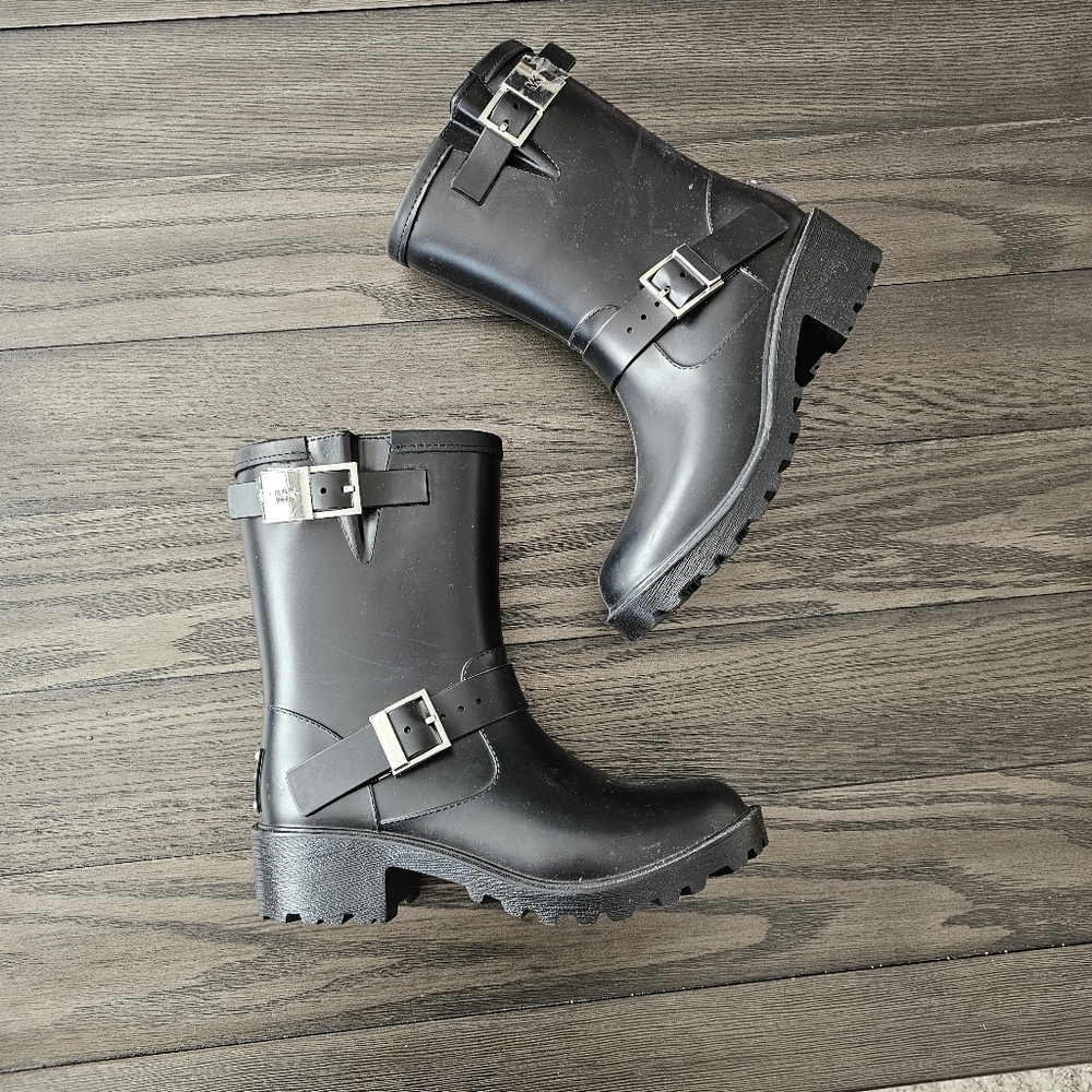 Michael Kors Davenport Rain Bootie - Picture 2 of 9